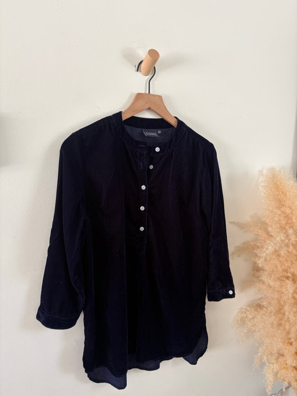 Madison Mathews Navy Velvet Henley Tunic Top Small Velour Velveteen